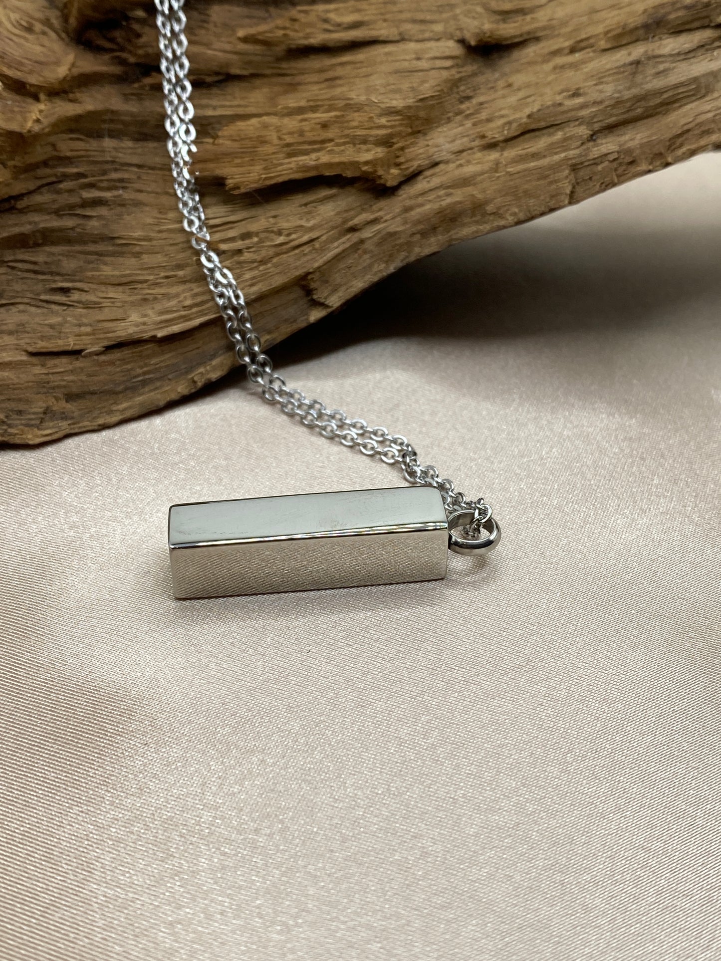 Engravable Silver Paw Print Bar Cremation Necklace – Pet Memorial Urn Jewelry for Ashes