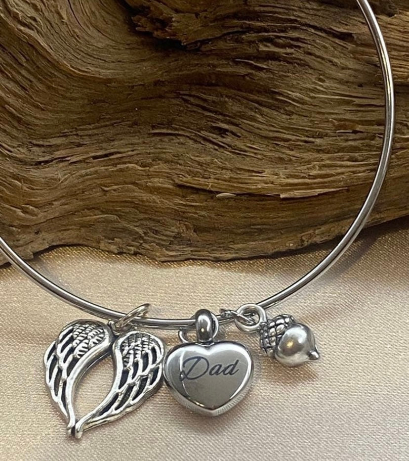 Memorial urn bracelet jewelry