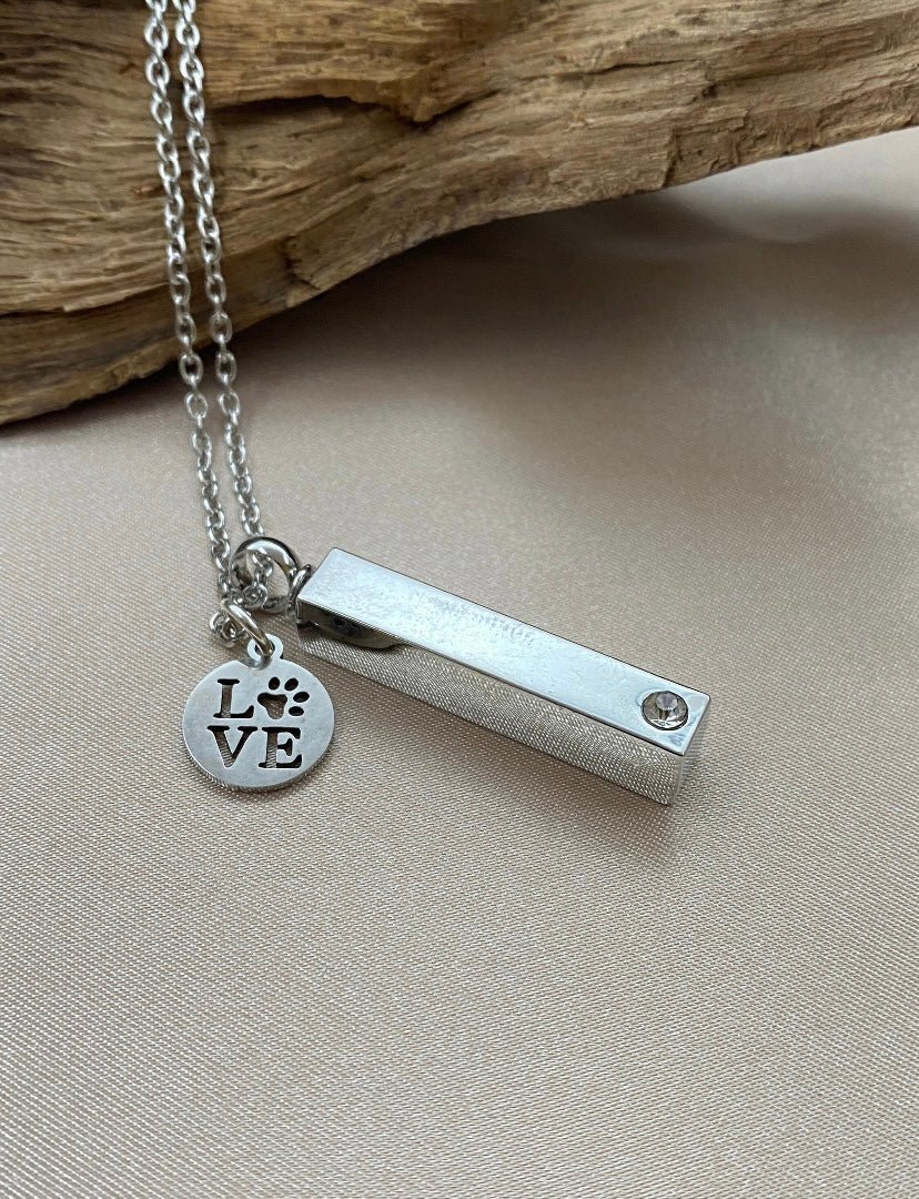 Pet Loss Cremation Necklace – Paw Print Bar Urn Jewelry with Rhinestone & “Love” Charm for Pet Ashes