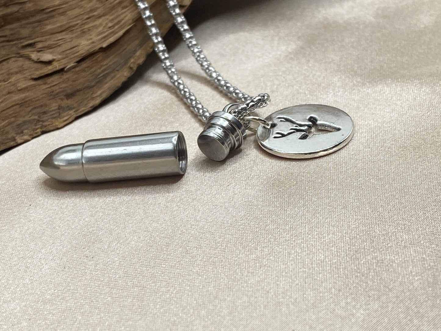 Bullet Cremation Necklace – Deer Charm Memorial Jewelry for Hunter Men
