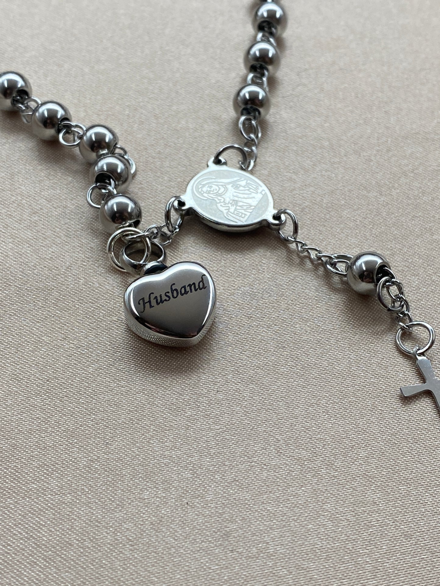 Rosary Urn Bracelet – Engraved 'Husband' Heart Memorial Jewelry for Ashes