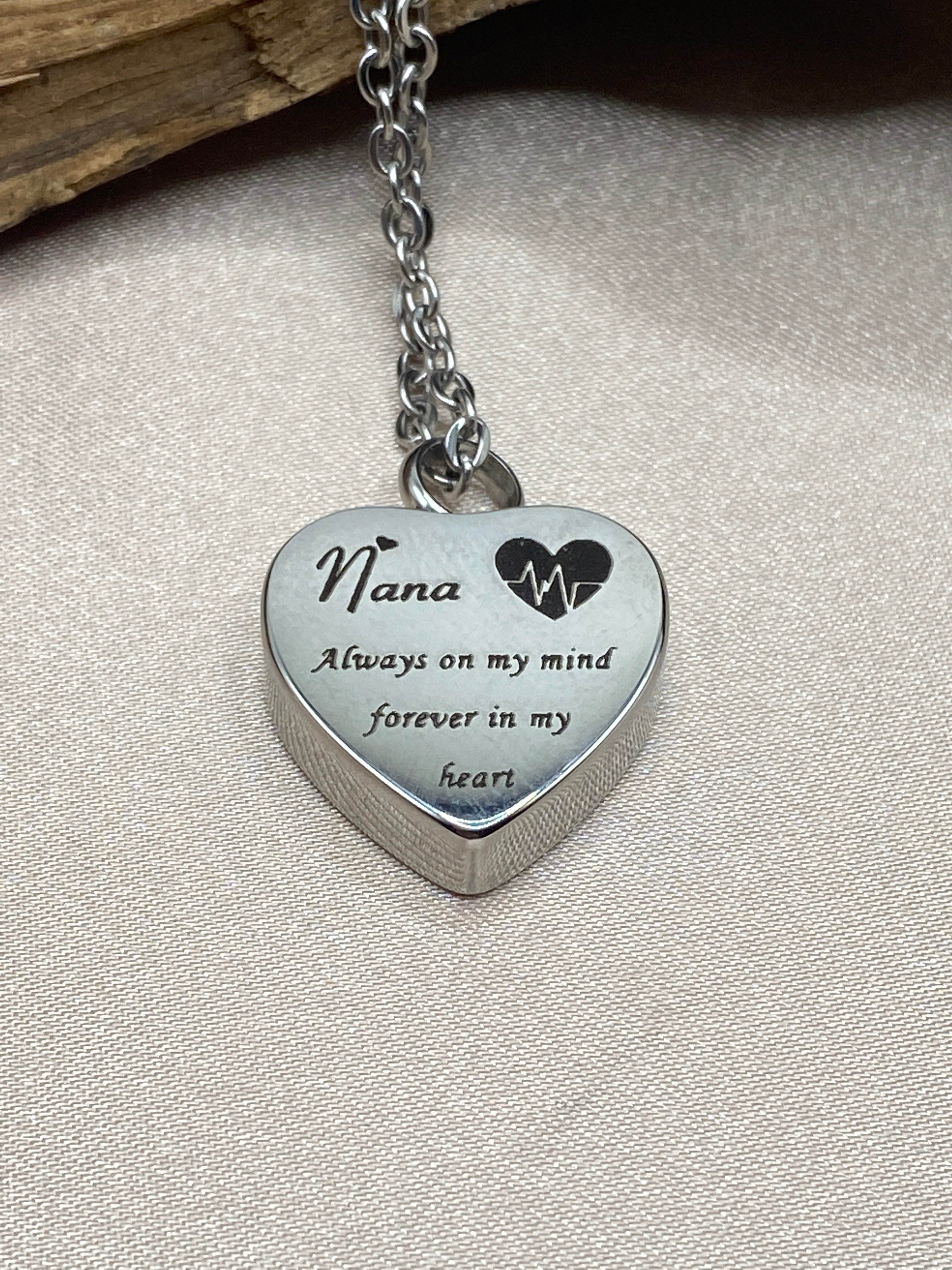 Cremation necklaces for grandma Eternal Keepsake