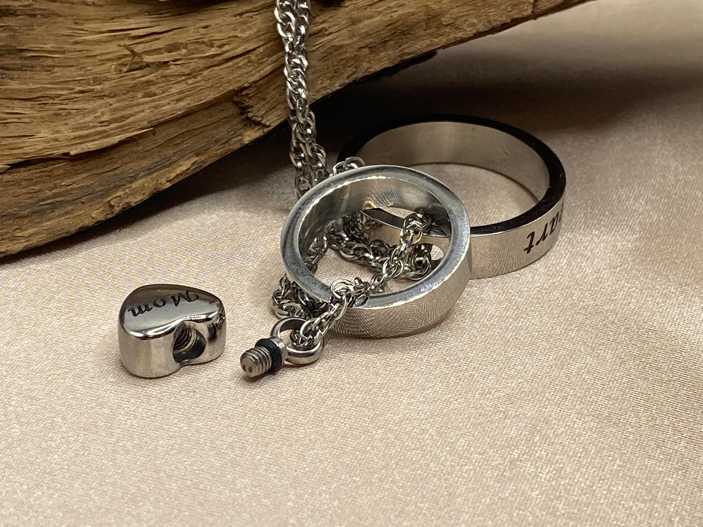 Mom Memorial Necklace – Heart Urn Pendant with 3 Rings for Ashes