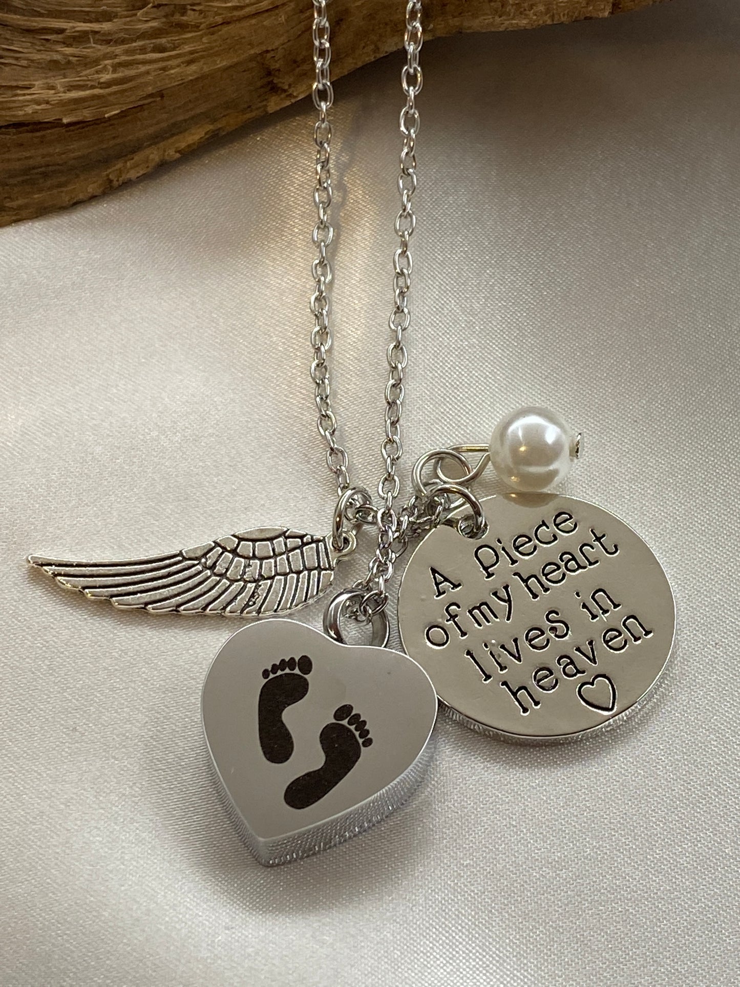 Cremation urn heart necklace with charms for ashes
