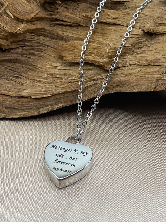 Cremation memorial pendant necklace