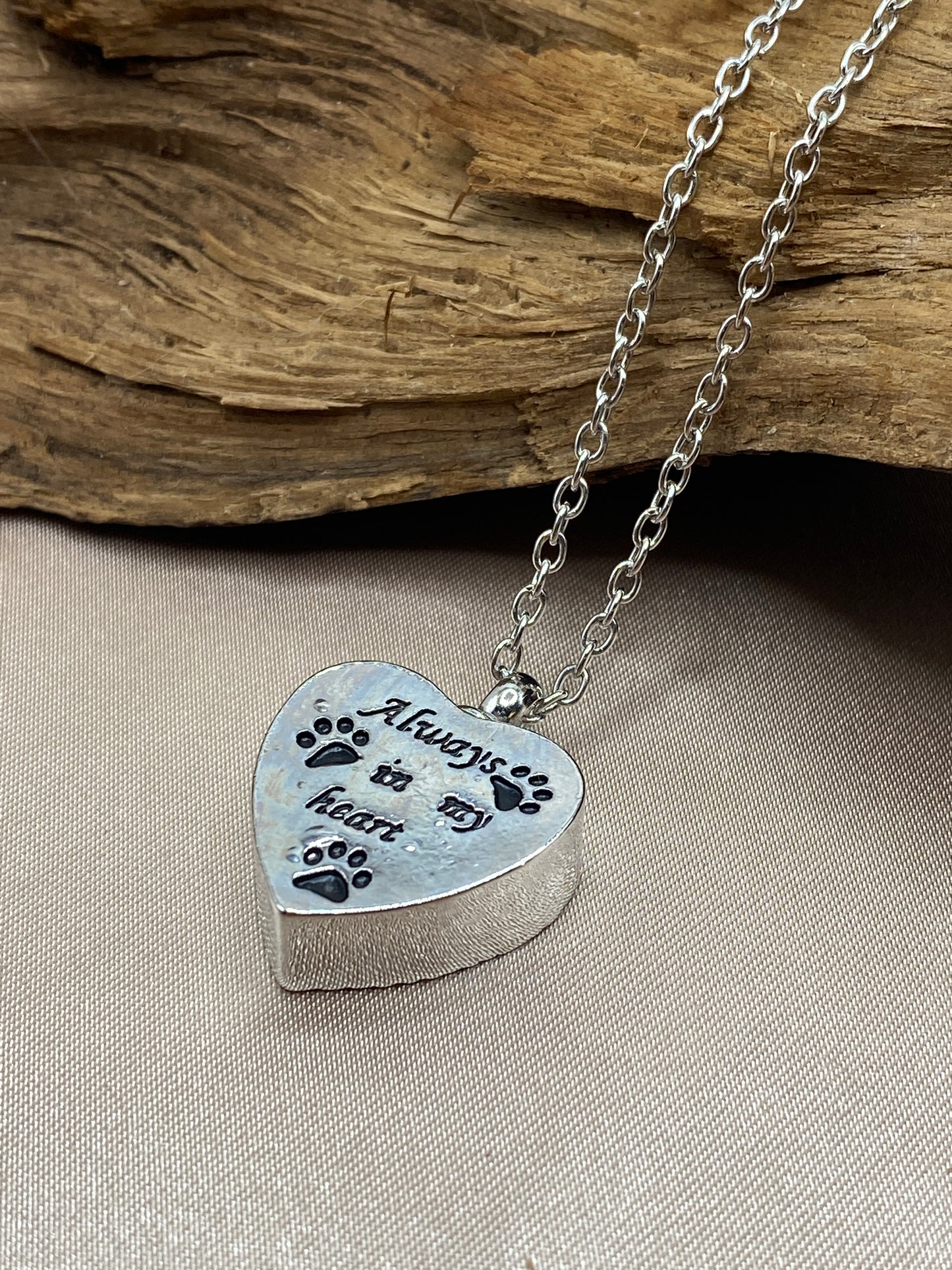 Heart Memorial Keychain with 'Always in My Heart' & Paw Prints - Pet Ashes Keepsake