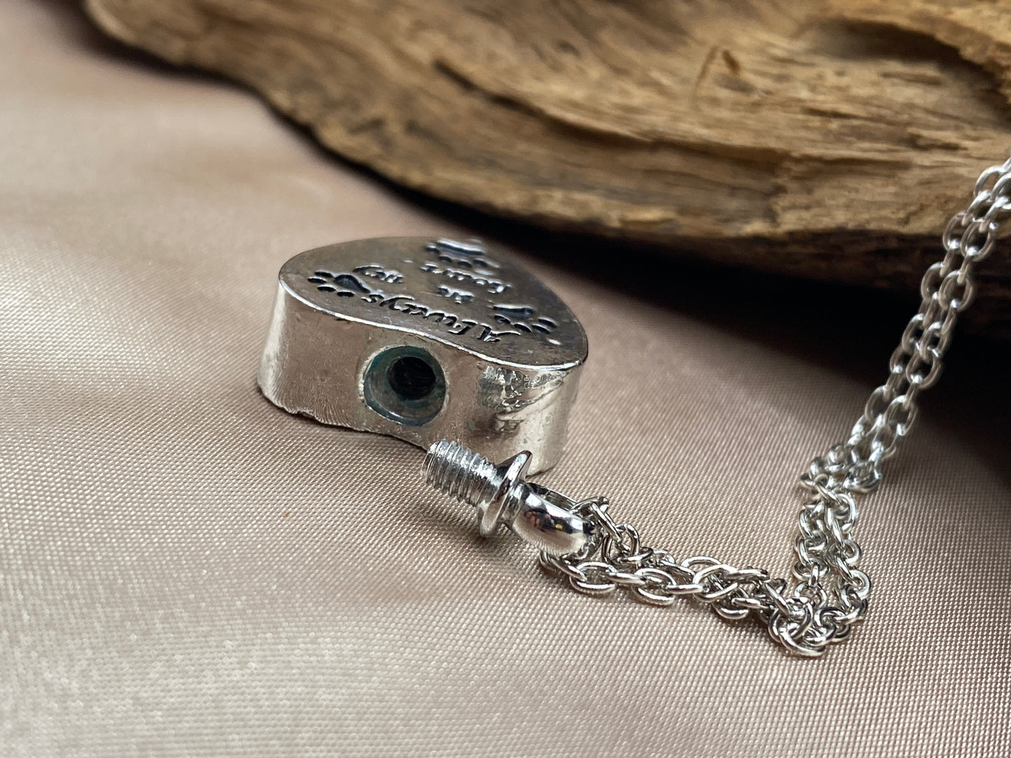Heart Memorial Keychain with 'Always in My Heart' & Paw Prints - Pet Ashes Keepsake