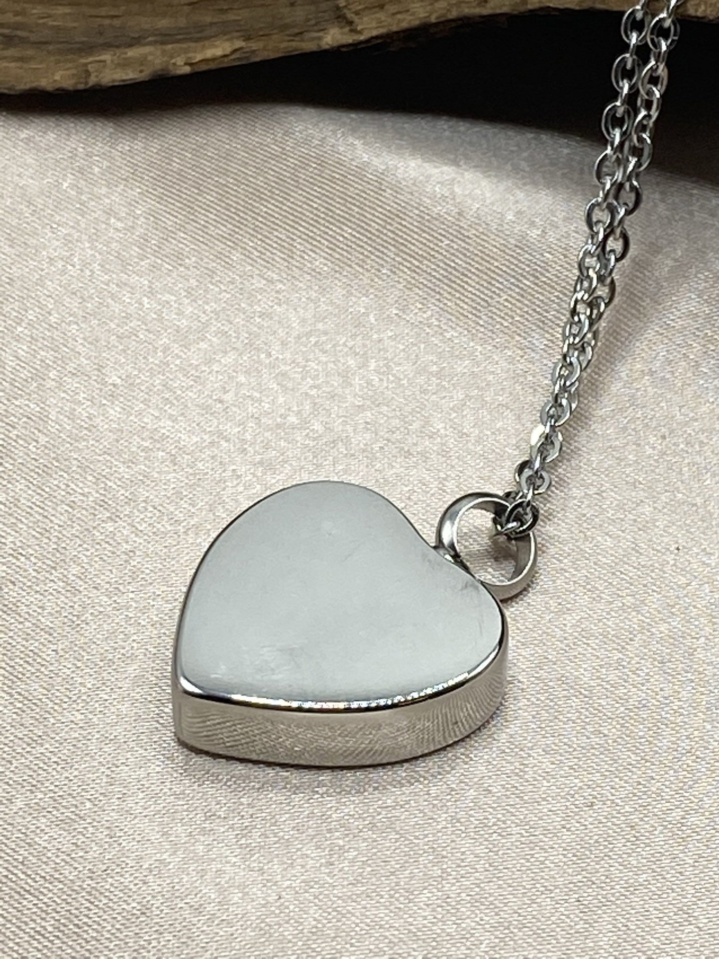 Back of cremation pendant