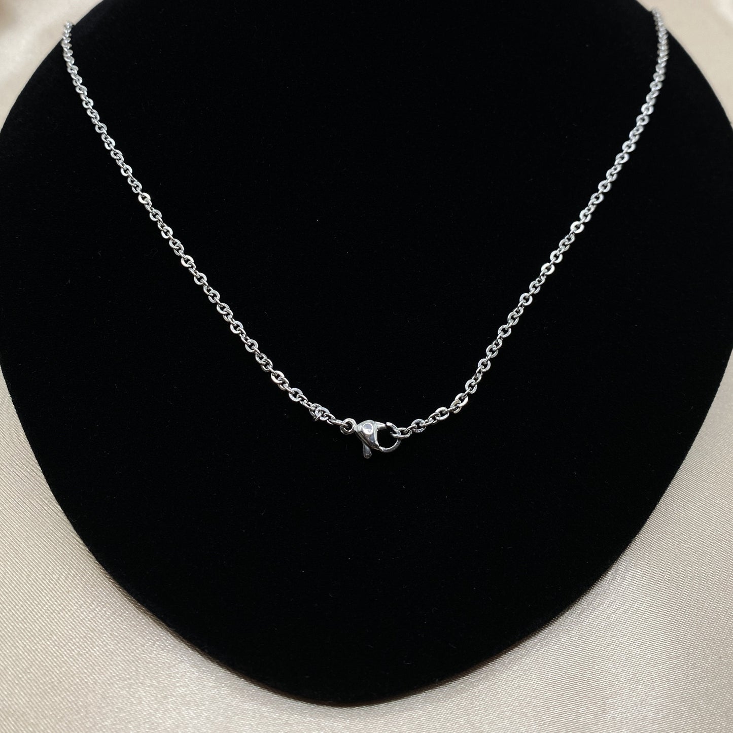 Silver Heart Cremation Necklace - Dad Always in My Heart' - Memorial Jewelry for Loss of Father, Personalized Urn for Ashes