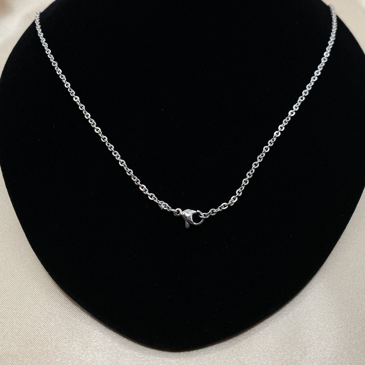 Personalized Heart Cremation Necklace – Urn for Human or Pet Ashes, Memorial Locket