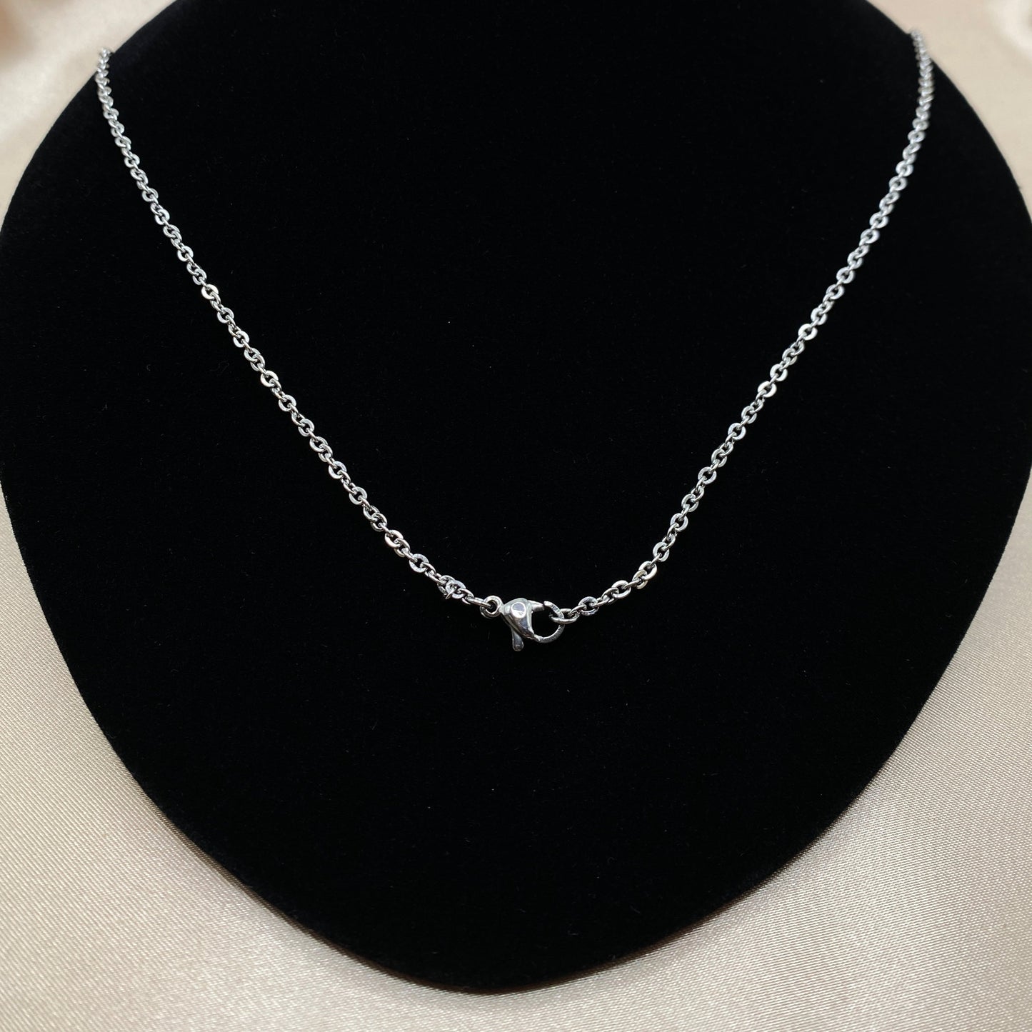 Stainless steel chain with clasp